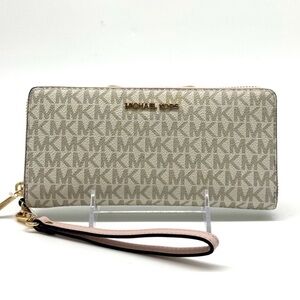 Michael Kors Large Jet Set Travel Continental Wallet Wristlet Powder Blush